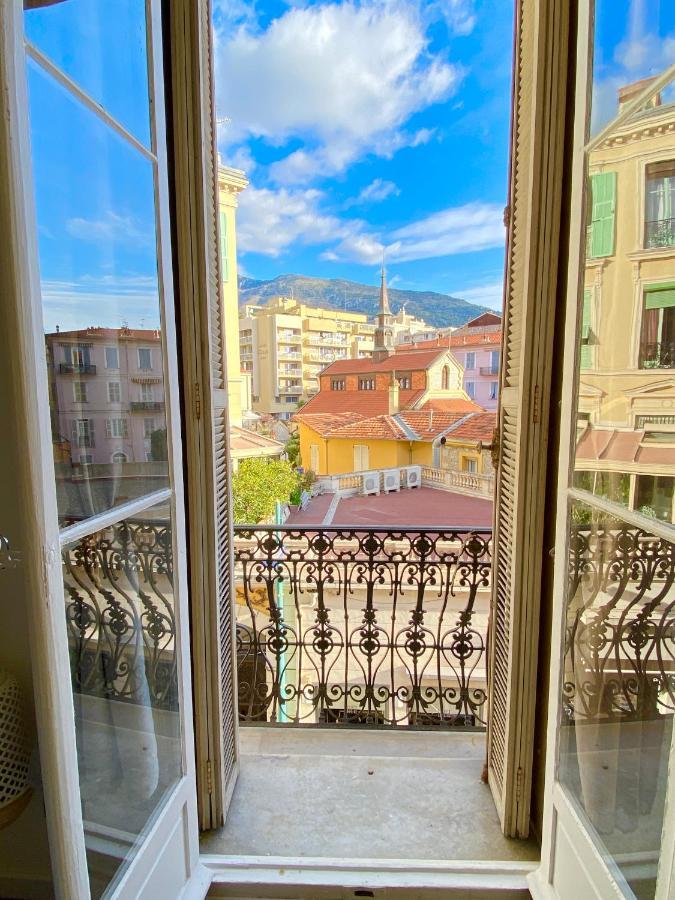 Le St Roch 2 * Menton